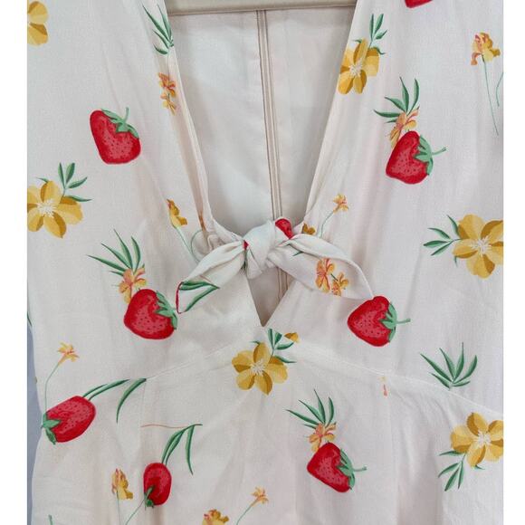 Privacy Please Dixie Mini Dress Strawberry Print Plunge Neck size XS - Picture 6 of 10